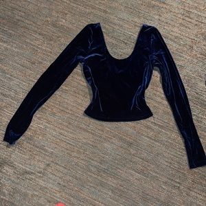 Blue velvet long sleeve crop top